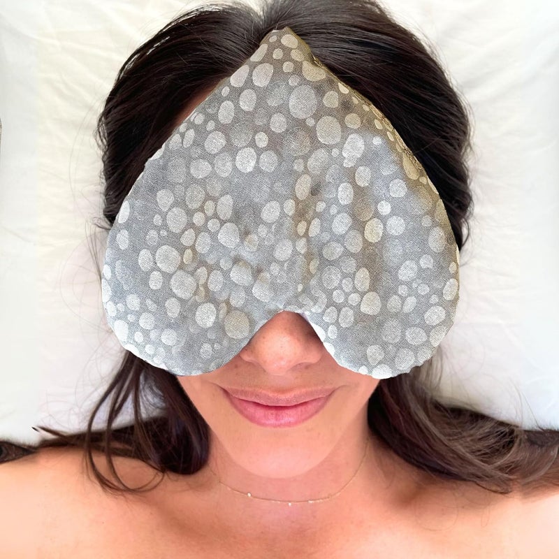 stillnus Weighted Heart Eye Pillow with Organic Lavender & Flaxseed – Relaxation Gift for Women, Meditation Tool, Mindful Rest, Cooling Eye Mask, Wellness Self-Care Kit - Image 2